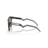 OAKLEY - HSTN | Matte Carbon w/ Prizm Ruby