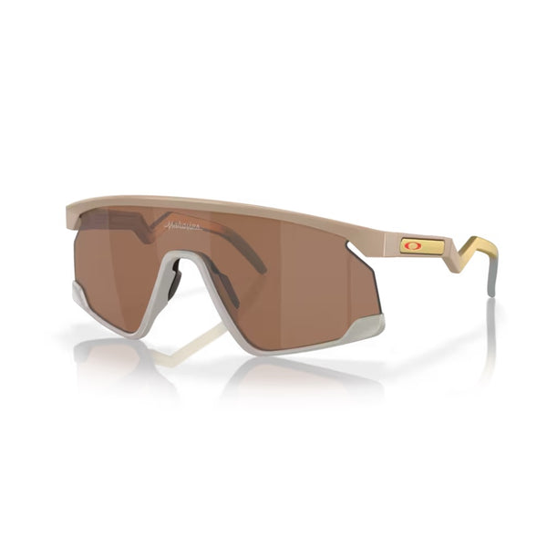 OAKLEY - BXTR | Matte Terrain Tan Frame w/ Prizm Tungsten