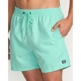 BILLABONG - ALL DAY LAYBACK 16" SWIM TRUNKS | Bermuda