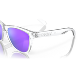 OAKLEY - FROGSKINS | Clear w/ Prizm Violet - The Cabana.ca