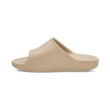 SANUK - BEER FOAMIE SLIDE (WOMENS) | TAN