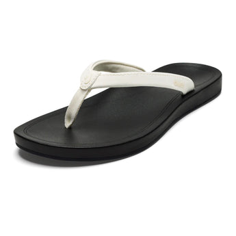 OLUKAI - 'UIKI (WOMENS) | BRIGHT WHITE/LAVA ROCK