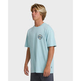 BILLABONG - HOLLOW PREMIUM SS TEE | Dusty Blue