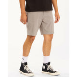 BILLABONG - CROSSFIRE MID SUBMERSIBLE 19" SHORTS | GREY - The Cabana.ca