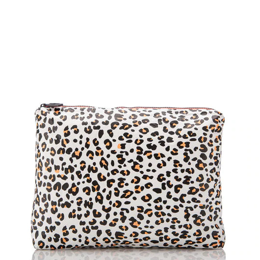 ALOHA COLLECTION - Mid Pouch | Leopard Cub/White